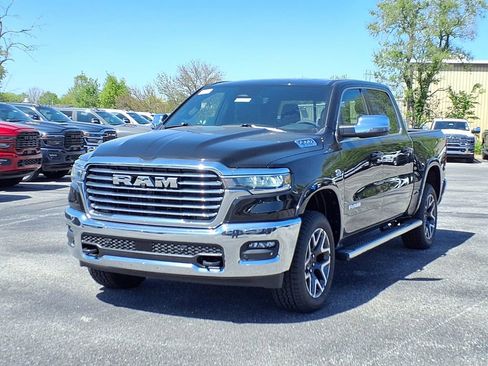 New 2026 RAM 1500 Laramie AWD/4WD image 2