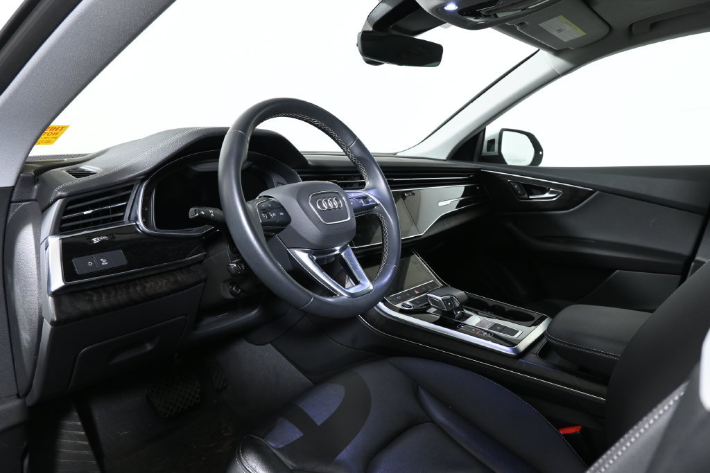 Used 2023 Audi Q8 Premium AWD/4WD image 14