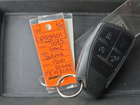 Used 2023 GMC Sierra 1500 Pro w/ Graphite Edition image 17