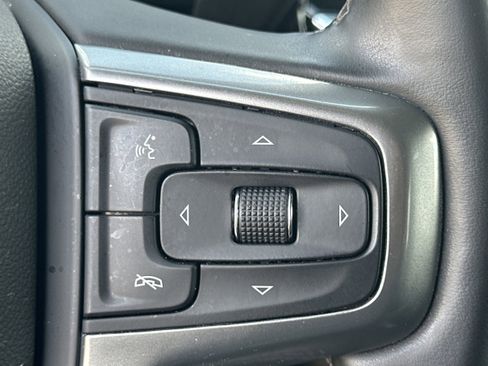 Used 2025 Chevrolet Silverado 2500 LT AWD/4WD image 25