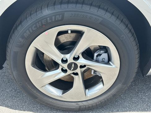 New 2026 Genesis GV70 2.5T AWD/4WD image 19