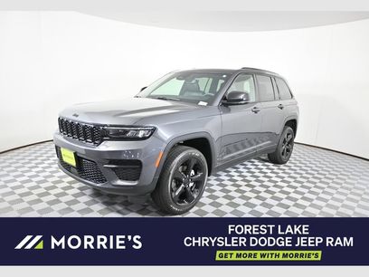 Used 2023 Jeep Grand Cherokee Altitude