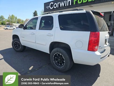 Used 2008 GMC Yukon SLT w/ SLT Preferred Equipment Group AWD/4WD image 5