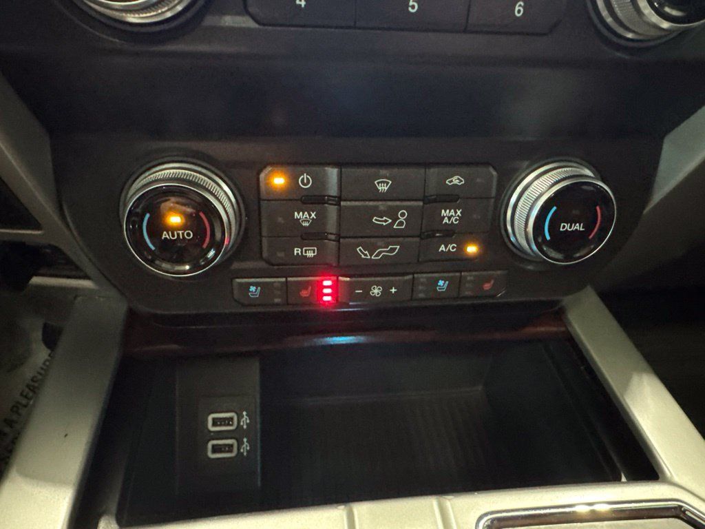 Used 2019 Ford F150 King Ranch w/ Equipment Group 601A Luxury AWD/4WD image 20