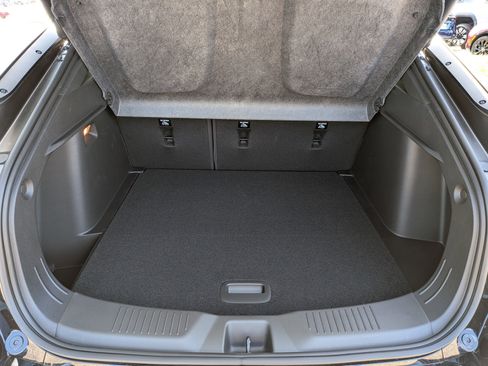 New 2026 Buick Envista Sport Touring w/ Convenience I Package FWD image 17