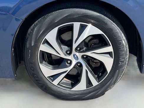 Used 2021 Subaru Legacy Premium AWD/4WD image 29