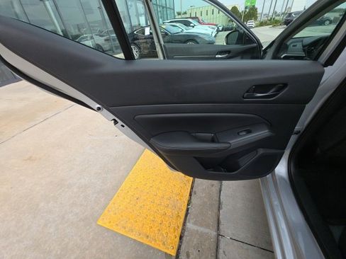 Used 2025 Nissan Altima 2.5 SV image 22