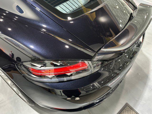 Used 2018 Porsche 718 Cayman S RWD image 30