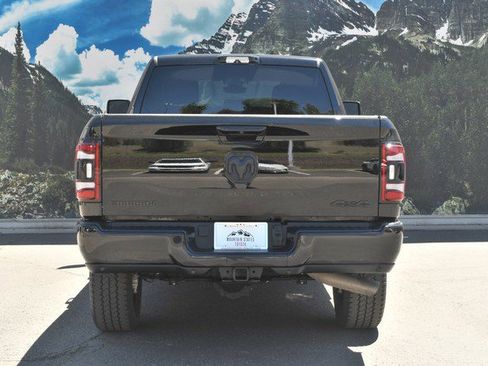 Used 2024 RAM 2500 Big Horn w/ Night Edition AWD/4WD image 10
