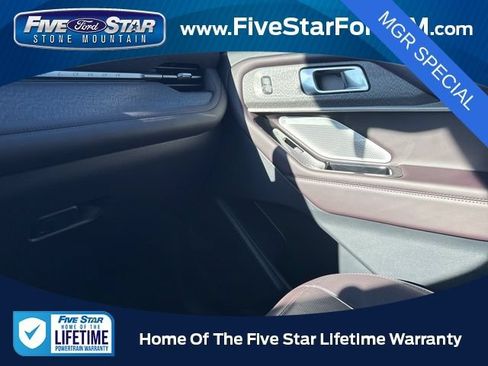 New 2026 Ford Explorer Platinum RWD image 40