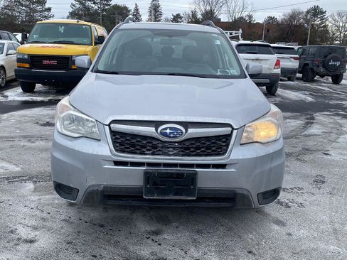 Used 2016 Subaru Forester 2.5i Premium w/ All-Weather Package image 3