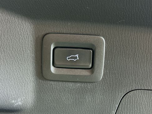 Used 2023 MAZDA CX-9 Carbon Edition image 31