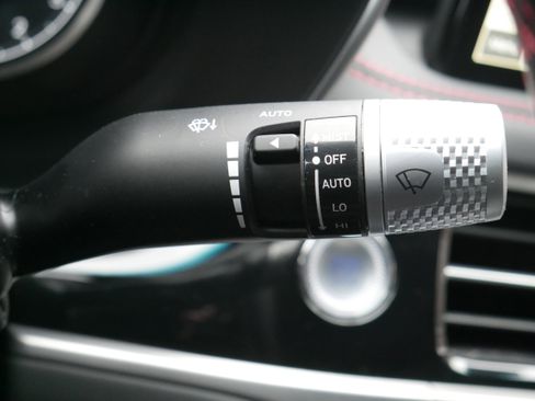 Used 2024 Genesis G70 2.5T w/ Sport Prestige Package image 28