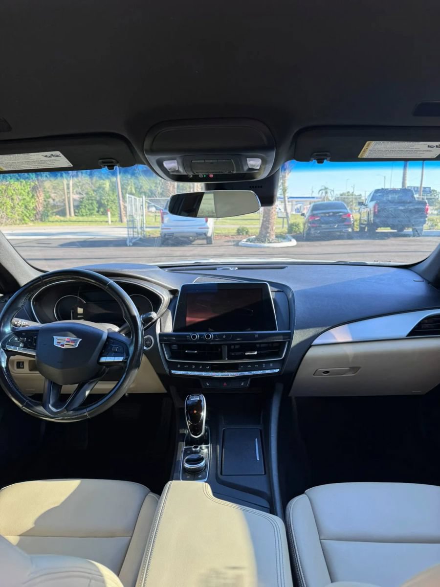 Used 2021 Cadillac CT5 Luxury w/ Cold Weather Package RWD image 12