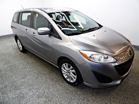 Used 2014 MAZDA MAZDA5 Sport FWD image 3