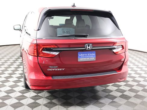 Certified 2023 Honda Odyssey EX-L image 7