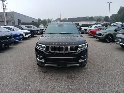 Used 2022 Jeep Wagoneer Series II AWD/4WD image 9