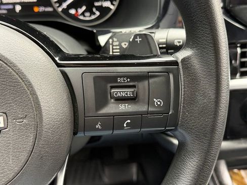 Certified 2022 Nissan Pathfinder S image 16