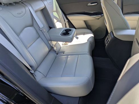 Used 2023 Cadillac XT4 Premium Luxury AWD/4WD image 28