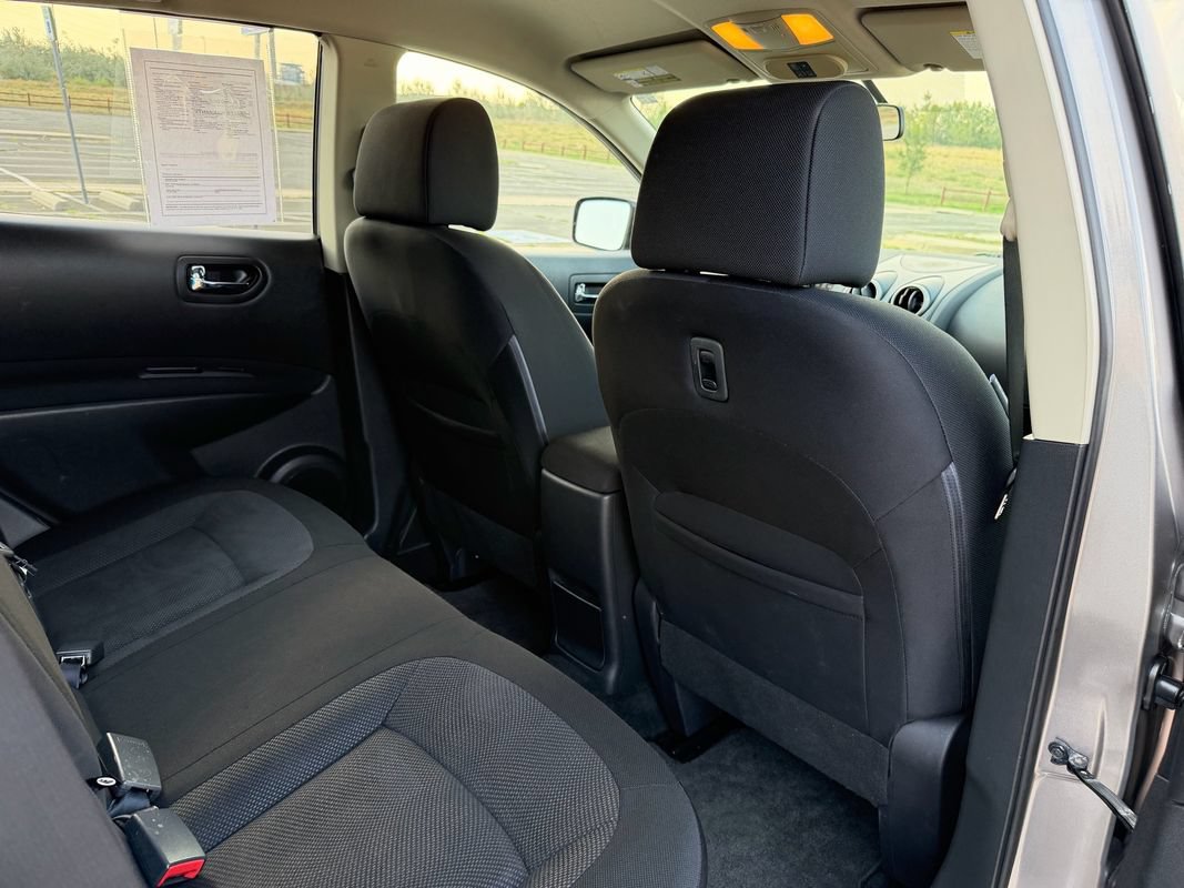 Used 2012 Nissan Rogue S w/ Special Edition Pkg AWD/4WD image 18