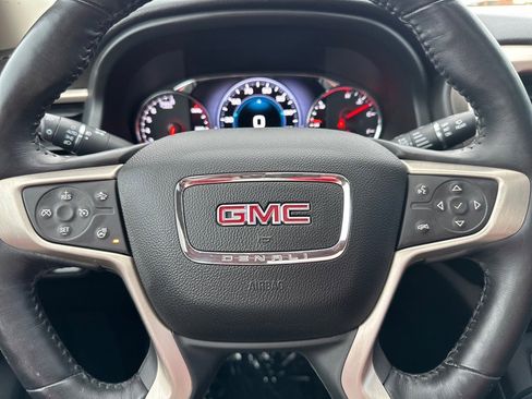 Used 2018 GMC Acadia Denali w/ Technology Package image 14