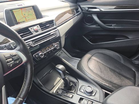 Used 2017 BMW X1 xDrive28i AWD/4WD image 17