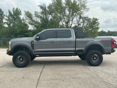 Used 2024 Ford F250 Lariat w/ Lariat Ultimate Package AWD/4WD image 2
