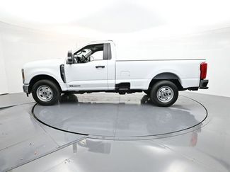New 2026 Ford F350 XL w/ XL Chrome Package RWD video 4