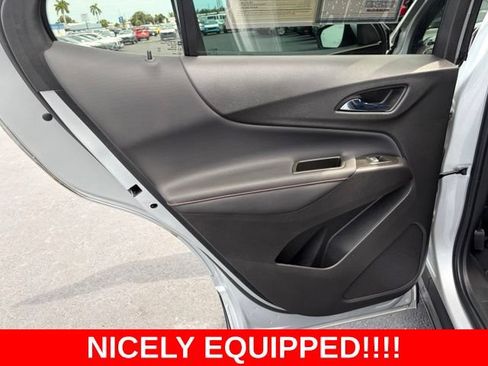 Used 2022 Chevrolet Equinox RS FWD image 13
