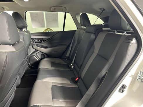 Used 2025 Subaru Outback Onyx Edition AWD/4WD image 17