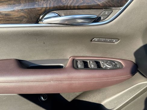 Used 2021 Cadillac XT6 Premium Luxury image 21