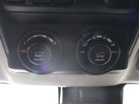 Used 2024 Toyota 4Runner TRD Off-Road Premium image 49