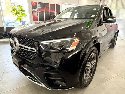 Used 2024 Mercedes-Benz GLE 350 4MATIC image 3