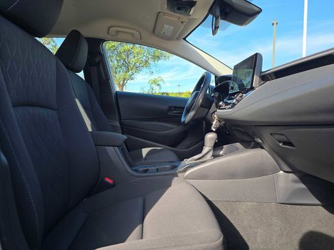 Certified 2025 Toyota Corolla LE image 11