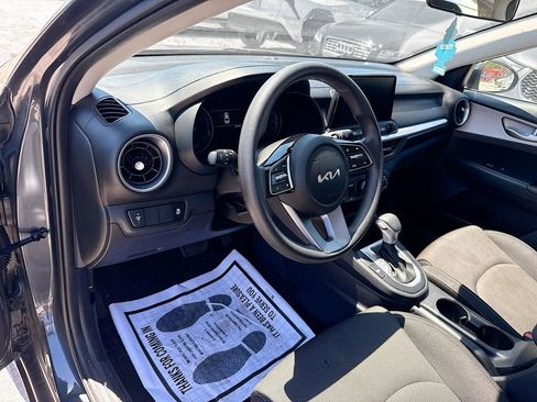 Used 2024 Kia Forte LX image 10