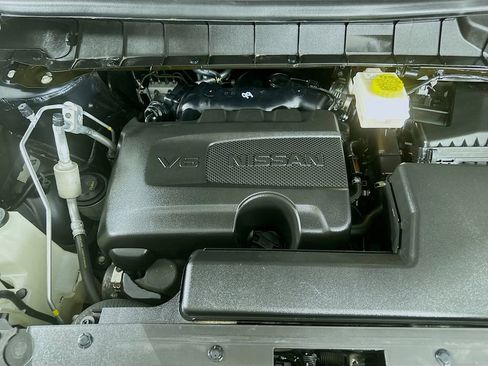 Certified 2024 Nissan Pathfinder Platinum image 42