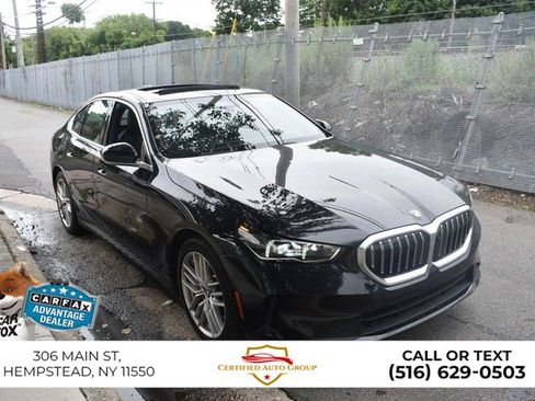 Used 2025 BMW 530i RWD image 4