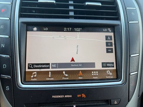 Used 2019 Lincoln Nautilus Select w/ Cargo Utility Package FWD image 20