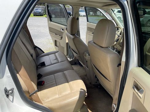 Used 2011 Ford Escape Limited w/ 302A Rapid Spec Order Code image 17