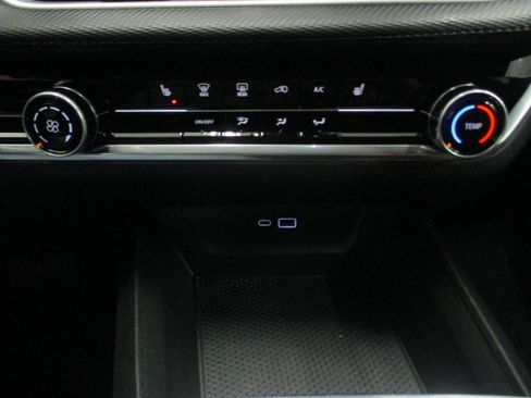 Used 2025 Chevrolet Equinox LT image 21