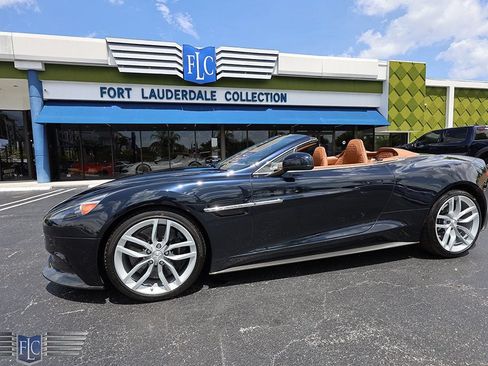 Used 2016 Aston Martin Vanquish Volante RWD image 1