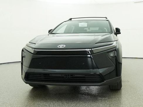 New 2026 Toyota bZ FWD image 3