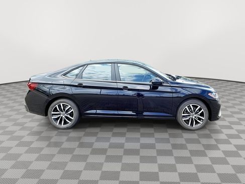 New 2025 Volkswagen Jetta SE image 1