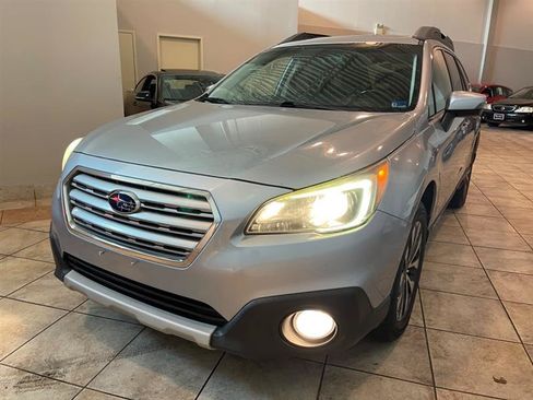 Used 2015 Subaru Outback 2.5i Limited AWD/4WD image 40