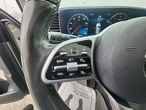 Used 2020 Mercedes-Benz GLE 350 4MATIC image 19