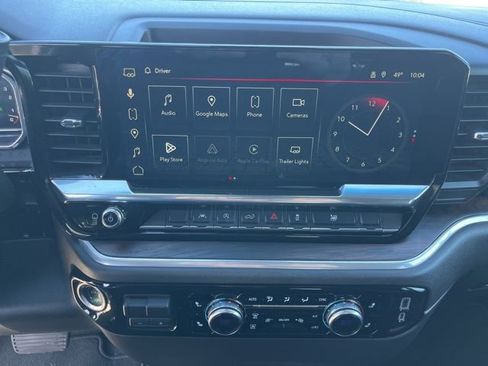 Used 2025 GMC Sierra 1500 SLT image 24