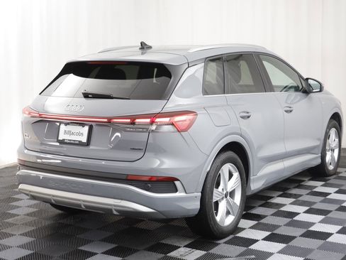 Used 2024 Audi Q4 e-tron Premium Plus w/ Premium Plus image 19