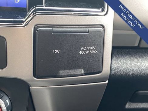 Used 2022 Ford F250 Lariat w/ Black Appearance Package AWD/4WD image 31