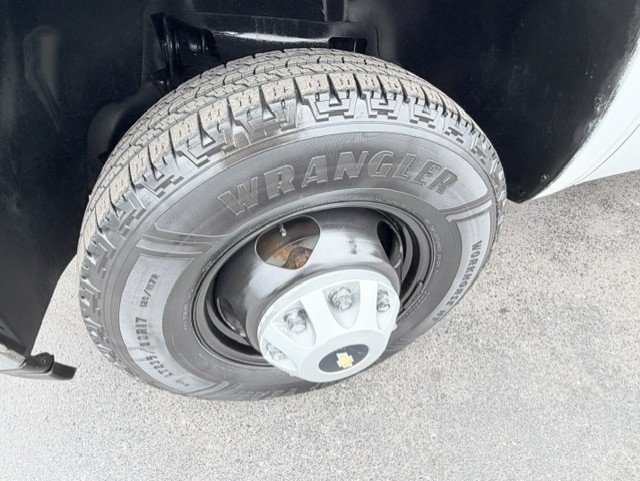 Used 2014 Chevrolet Silverado 3500 W/T RWD image 9