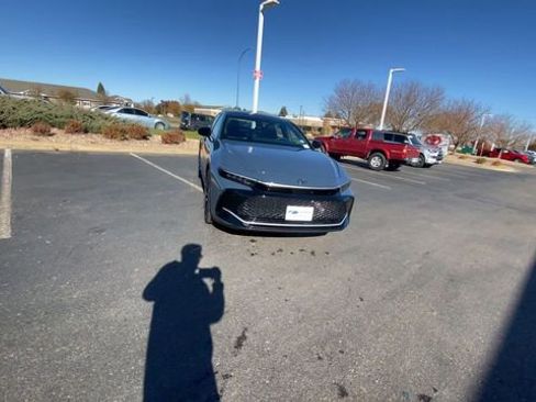 New 2026 Toyota Crown Nightshade image 2